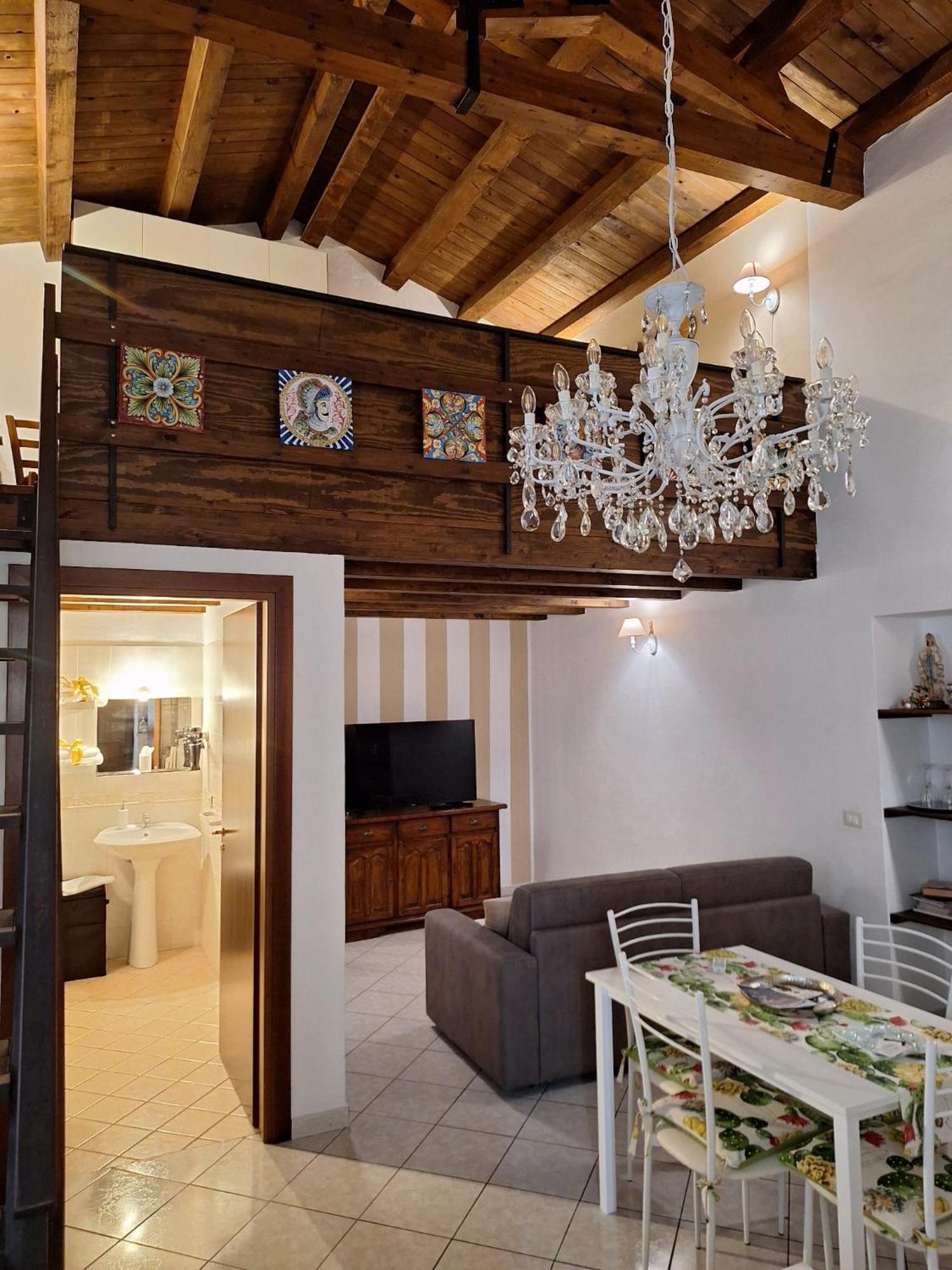 La Casa Di Sarah Vila Syracuse Exterior foto
